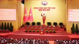 Các chính đảng, đối tác, người Việt Nam ở nước ngoài và bạn bè quốc tế điện mừng Đại hội