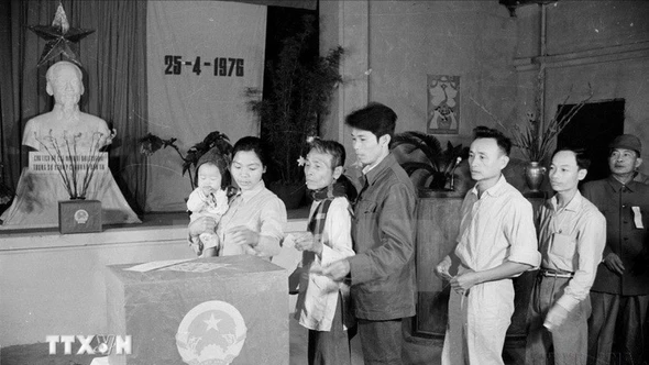 Bầu cử Quốc hội và HĐND: Thời gian, quy trình bỏ phiếu và xác định kết quả