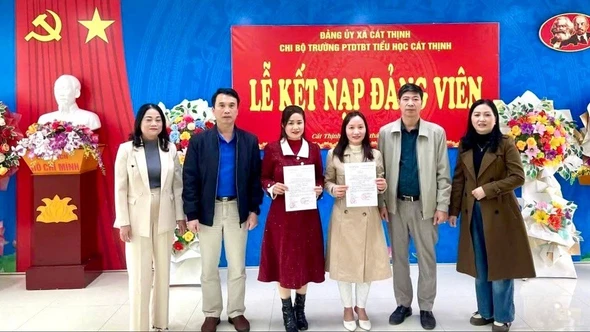 Đảng bộ Xã Cát Thịnh kết nạp đảng viên đạt hơn 130% kế hoạch năm 2025