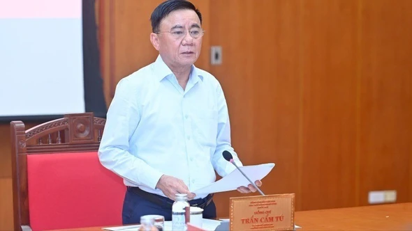 Kết luận của Bộ Chính trị, Ban Bí thư về kết quả công tác tổ chức đại hội đảng bộ các cấp