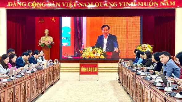 Lào Cai tham dự Hội nghị tập huấn báo chí tuyên truyền Đại hội đại biểu lần thứ XIV của Đảng