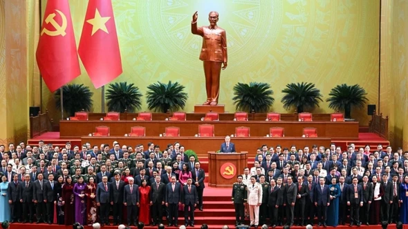 Tổng thống Nga Vladimir Putin điện đàm với Tổng Bí thư Tô Lâm chúc mừng Đại hội XIV thành công