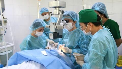 Đường đến 'Bệnh viện hạnh phúc'