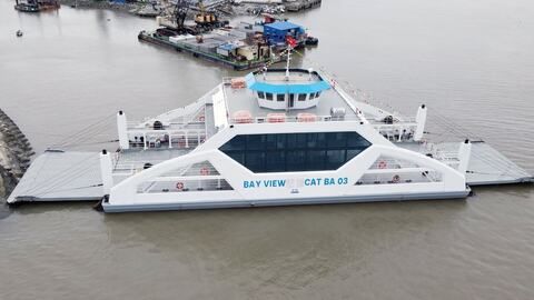 Cho phép các hoạt động tại cửa sông, ven biển trở lại bình thường