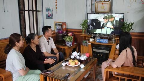 Tự hào phi công quê xã Hà Đông , trẻ nhất đội lái máy bay L-39NG mừng Quốc khánh