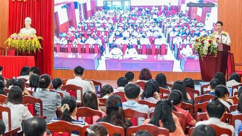 Phổ biến chính sách thuế cho hơn 800 đơn vị sự nghiệp công lập phía tây Hải Phòng