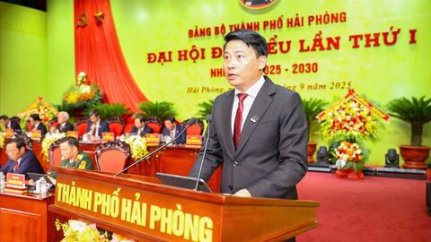 Giải pháp về chính trị tư tưởng triển khai mô hình chủ nghĩa xã hội(*)