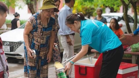 Câu lạc bộ Thiện nguyện sức trẻ Nam Sách thắp lửa yêu thương