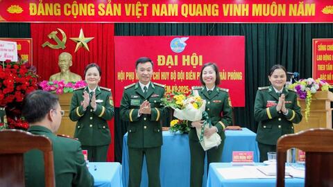 Đồng hành, hỗ trợ phụ nữ Bộ đội Biên phòng nâng cao năng lực số