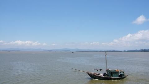 Cảnh báo triều cường, mực nước vùng biển Hải Phòng đang lên