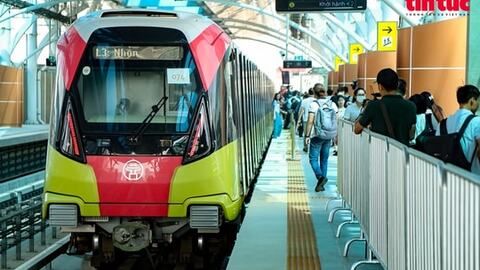 Metro Hà Nội tăng chuyến phục vụ đại lễ