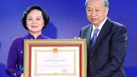 "Ngành nội vụ góp phần trực tiếp kiến tạo nền quản trị quốc gia và chăm lo an sinh xã hội"