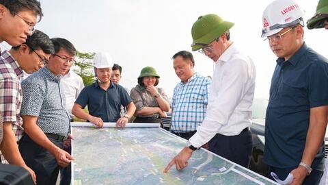 Khơi thông nguồn lực, bứt phá tương lai