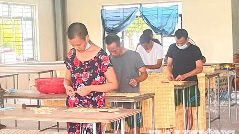 Dạy nghề cho người tâm thần - cần cái nhìn nhân ái