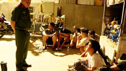 Phá đường dây mua bán 'khí cười' số lượng lớn liên tỉnh tại xã An Lão