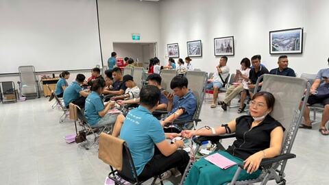 Câu lạc bộ Hoa Phượng thu hút lượng máu hiến lớn