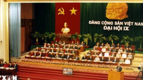 Đại hội lần thứ IX của Đảng: Mở đường tiến vào thế kỷ mới, thiên niên kỷ mới