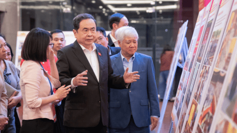 Chủ tịch Quốc hội Trần Thanh Mẫn dự tổng duyệt Lễ trao Giải Diên Hồng lần thứ tư