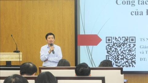 Lan tỏa điều tích cực và chủ động đấu tranh với tin giả, tin xấu độc