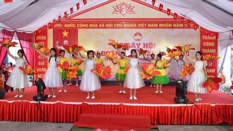 Các tổ chức chính trị - xã hội phát huy vai trò, thúc đẩy sự phát triển bền vững