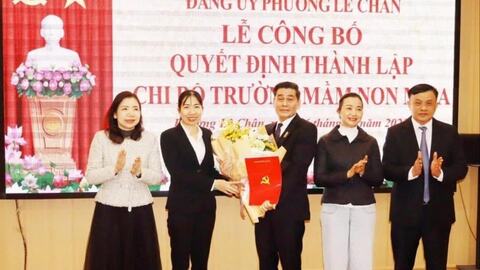Đổi mới tư duy, cách làm trong phát triển Đảng sau sắp xếp
