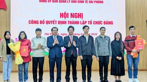 Thành lập 6 chi bộ tại doanh nghiệp trong các khu công nghiệp