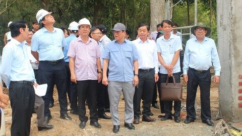 Chủ tịch UBND tỉnh An Giang Hồ Văn Mừng kiểm tra tiến độ dự án tại Óc Eo