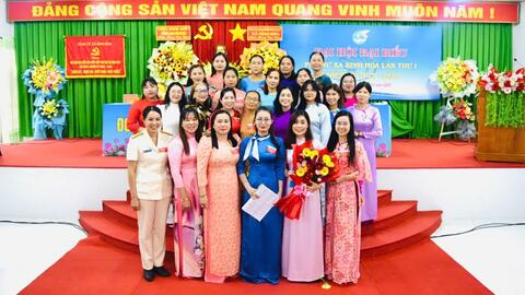 Hội Liên hiệp Phụ nữ xã Bình Hòa phấn đấu mỗi năm giúp ít nhất 10 hộ có phụ nữ thoát nghèo, cận nghèo