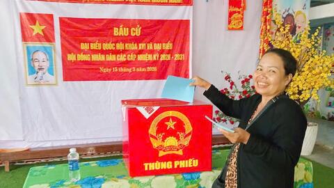 Cử tri An Giang tích cực đi bầu cử, nhiều địa phương đạt 100% cử tri tham gia