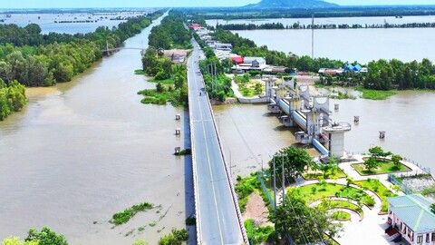 Dọc dòng kênh Vĩnh Tế