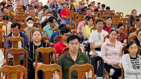 Thuế Cơ sở 11 tuyên truyền chính sách thuế mới cho cá nhân, hộ kinh doanh 10 xã, phường