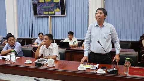 Phó Chủ tịch UBND tỉnh An Giang Ngô Công Thức chỉ đạo thực hiện các công trình trọng điểm