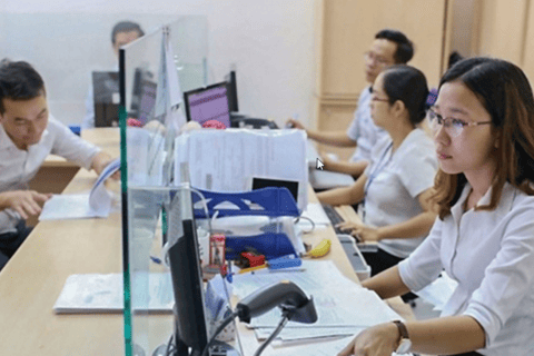 Amcrest security camera in white color