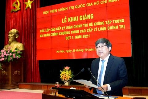 Amcrest security camera in white color