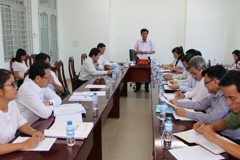 Amcrest security camera in white color