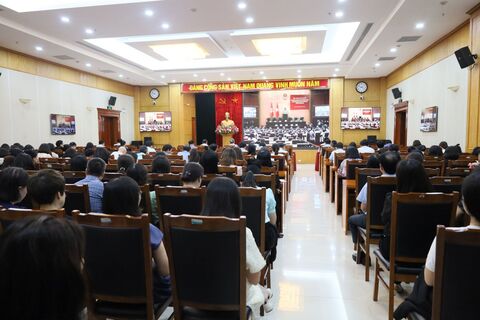 Nghiên cứu, học tập, quán triệt và triển khai thực hiện Nghị quyết số 10-NQ/TW của Bộ Chính trị