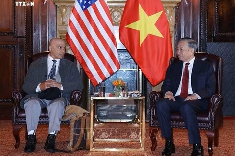 Tổng Bí thư, Chủ tịch nước Tô Lâm gặp Ban Lãnh đạo Đảng Cộng sản Hoa Kỳ