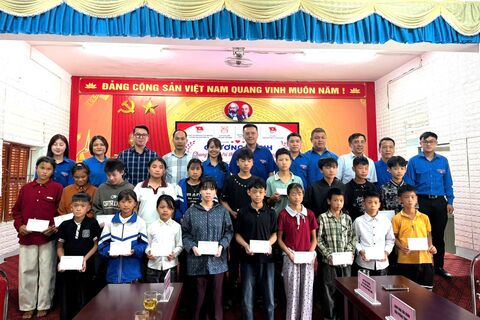 “Chung tay vì tri thức - Ươm mầm tương lai” tại tỉnh Tuyên Quang