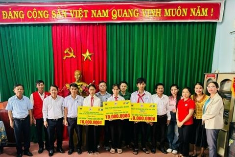 Đắk Lắk có 3 tập thể, cá nhân nhận bằng khen của Thủ tướng Chính phủ về học tập và làm theo Bác