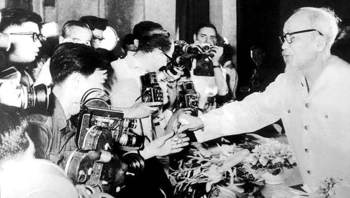 Nhớ lời Bác dạy về nghề báo