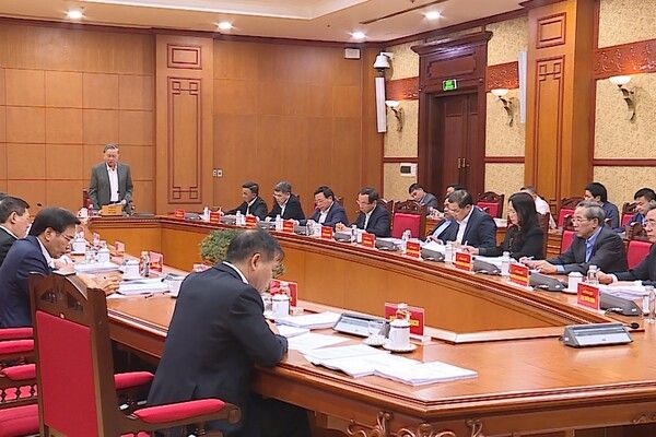 Tổng Bí thư chủ trì cuộc làm việc với Thường trực các Tiểu ban Đại hội XIV của Đảng