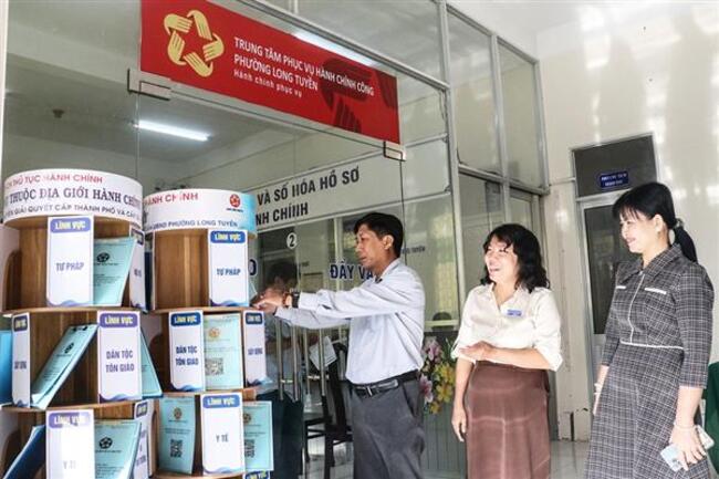 Kiểm tra công tác cải cách hành chính tại phường Long Tuyền