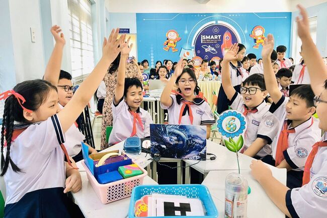 Ban hành Khung nội dung thí điểm giáo dục trí tuệ nhân tạo (AI) cho học sinh phổ thông