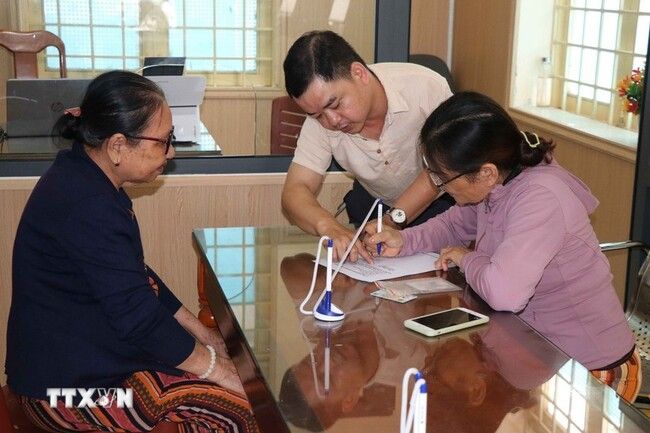 Đà Nẵng tiếp tục tăng cường công chức, viên chức hỗ trợ các xã, phường