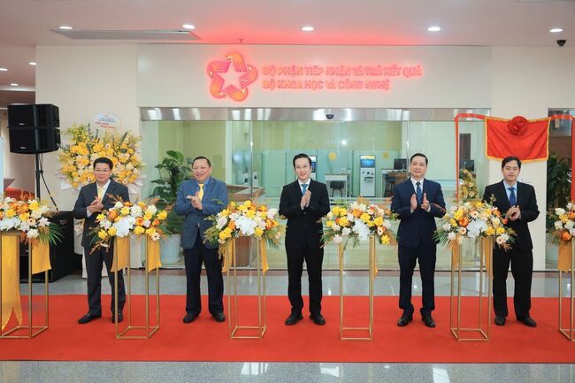 Bộ Khoa học và Công nghệ khai trương Bộ phận Một cửa tập trung, hiện đại