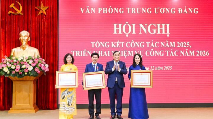 Ảnh: Văn phòng Trung ương Đảng tổng kết công tác năm 2025, triển khai nhiệm vụ công tác năm 2026
