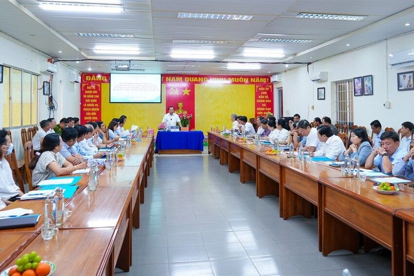 Chuyển đổi số ngành Y tế phải đồng bộ, nâng cao chất lượng chăm sóc sức khỏe Nhân dân