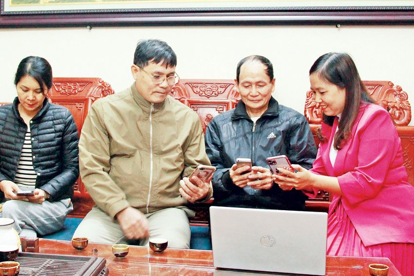 Đảng viên thực hiện Quy định 213 của Bộ Chính trị: Gắn kết, tiên phong xây dựng quê hương