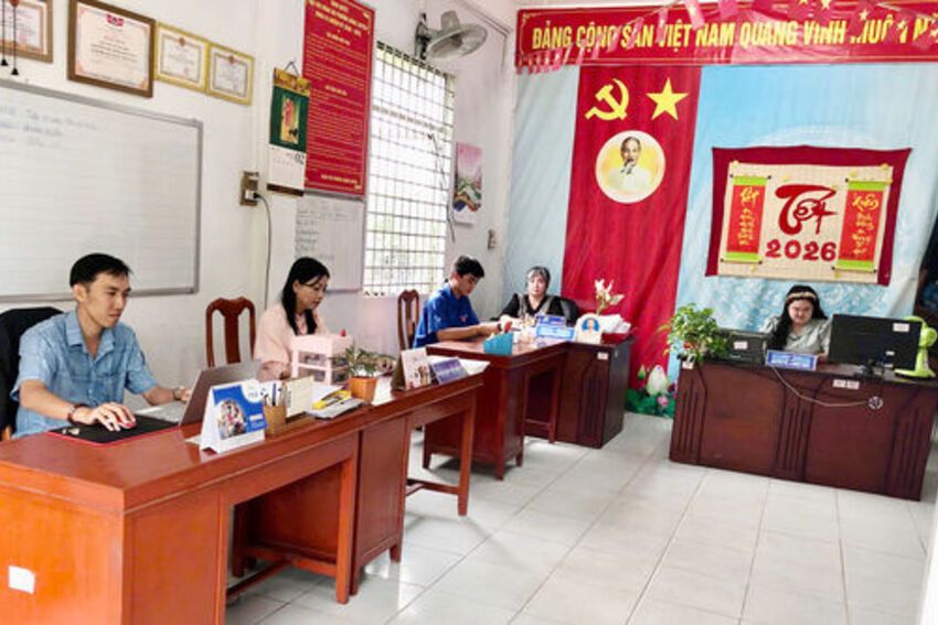 Làm việc khoa học, hiệu quả theo Bác