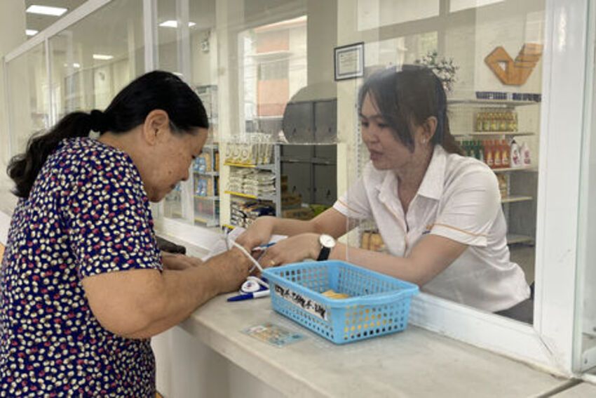 Chuyển đổi số trong ngành bưu điện